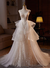 White Tulle V-neck Sequins Wedding Dress